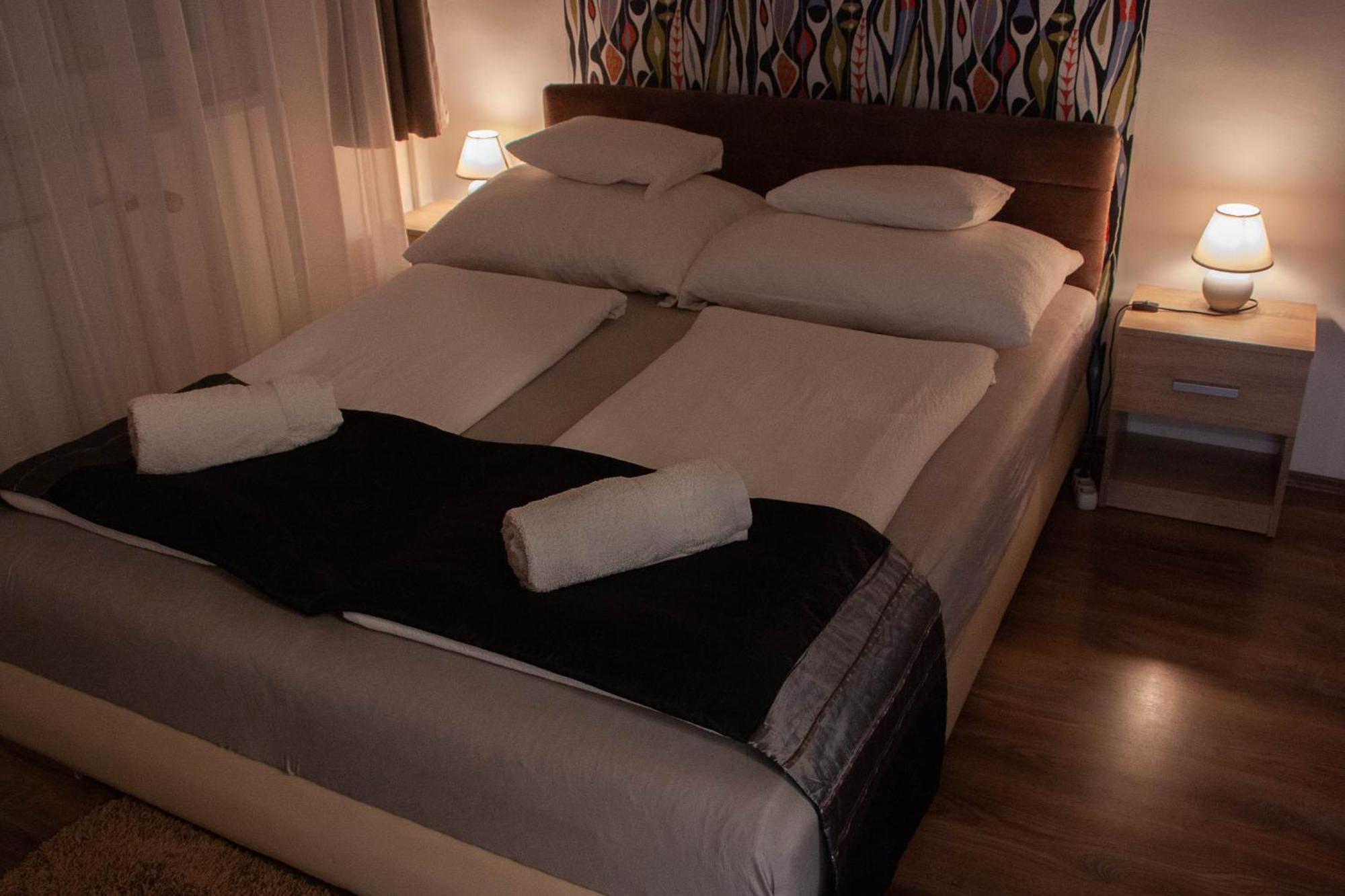 Aquarius Apartman Szeged Extérieur photo