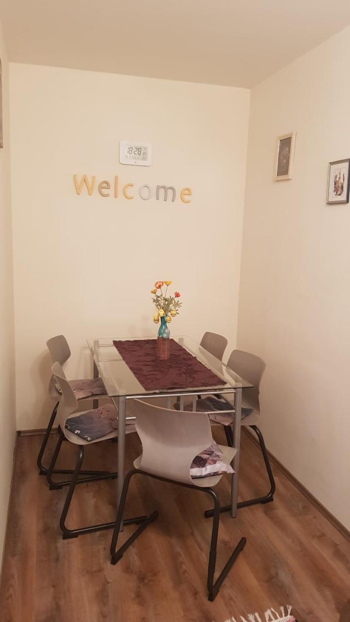 Aquarius Apartman Szeged Extérieur photo